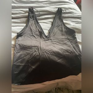 Silky Zara v neck top